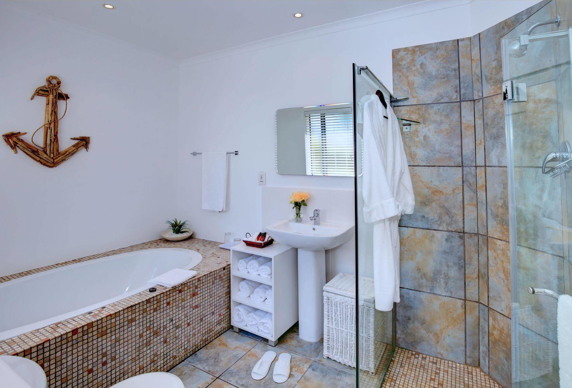 Linkside 2 Self-Catering Hotell Mossel Bay Exteriör bild